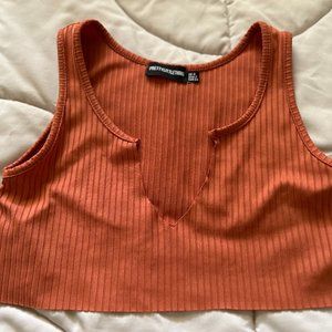 PrettyLittleThing, S/2, Rust V-neck Crop Top